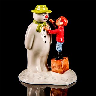 Royal Doulton Figurine, Dressing the Snowman