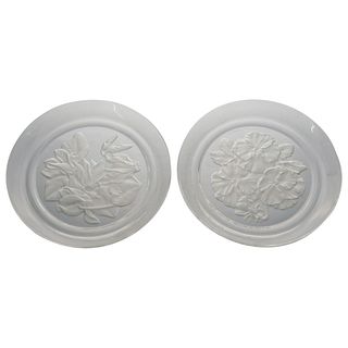 (2 Pc) Japanese Hoya Engraved Crystal Floral Plates