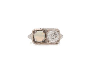 18K Gold, Diamond, and Opal Ring