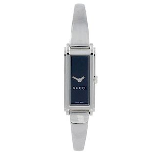 GUCCI - a lady's 109 bangle watch. Stainless steel case. Numbered 12492593. Unsigned quartz movement