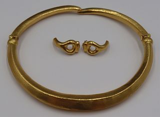 JEWELRY. Signed Greek 22kt Gold Jewelry Suite.