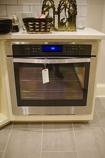 Whirlpool wall oven