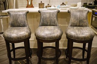 Set of (3) swivel bar stool
