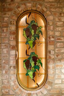 Stained glass panel race track oval w/grapes