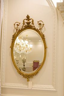 Beveled mirror Oval w/crest