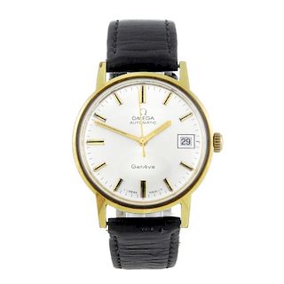 OMEGA - a gentleman's GenÞve wrist watch. Gold plated case with stainless steel case back. Numbered