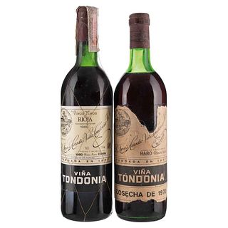 Viña Tondonia. 1970 and 1989 harvest. Rioja. Levels: one in neck and one in upper shoulder. Pieces: 2. | Viña Tondonia. Cosecha 1970 y 1989. Rioja. Ni