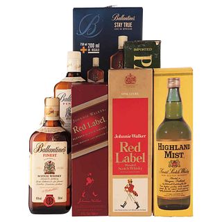 Whisky. a) Ballantine's. Finest. Blended. Scotland. Pieces: 4. One in a 200 ml presentation b ... | Whisky. a) Ballantine's. Finest. Blended. Escocia.