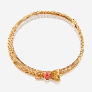 An eighteen karat gold and pink tourmaline necklace