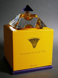 BACCARAT Blue Pyramid Parfum Flacon