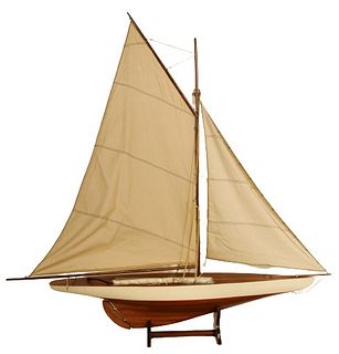 Vintage Pond Model of a Racing Ship