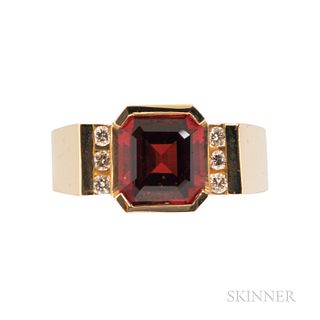 14kt Gold and Spinel Ring