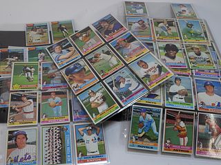 1976 Topps Baseball Estate Binder Card Collection