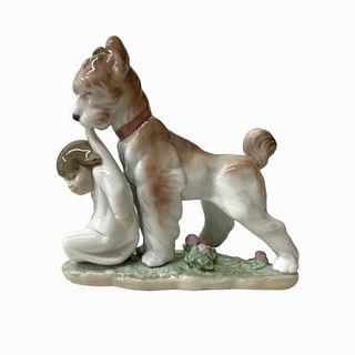 Lladro Spain "Safe And Sound" Sculpture 6556