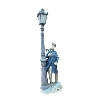 Lladro Spain "Lamp Lighter" Sculpture 5205