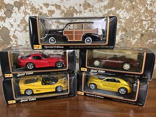 Five Maisto Diecast Model Cars