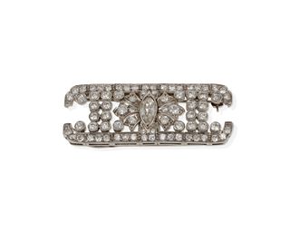 A modified Art Deco diamond brooch