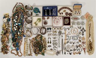 18k and 14k Gold and Costume Jewelry Assortment