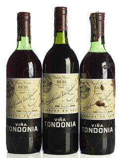 Three bottles Viña Tondonia, two reserva 1987, one reserva 1992. 
R. López de Heredia, Viña Tondonia S.A.
