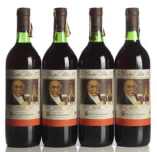 Four bottles of La Rioja Alta S.A., for Club de Cosecheros, Reserva 1986. 
Category: Red wine. D.O. Rioja. Haro.