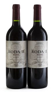 Two bottles of Roda II Reserva 1995. 
Category: Red wine. D.O. Rioja.