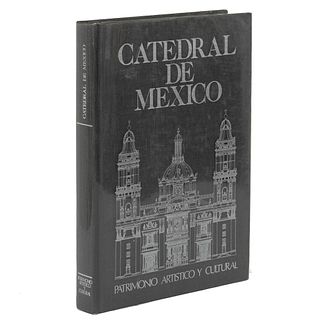 Zavala, Silvio. Catedral de México Patrimonio Artístico y Cultural. México: Secretaría de Desarrollo Urbano, 1986. Primera edición.