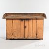 Country Salmon-painted Dry Sink