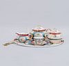 Servicio para té. Austria, SXX. Elaborado en porcelana Royal Vienna. Decorado con motivos florales y escenas galantes. Piezas: 6