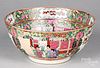 Chinese export porcelain rose medallion bowl