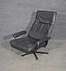 MID CENTURY MODERN LEATHER OFFICE CHAIR