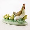 Nao by Lladro Figurine, Mother Hen with Chicks 1047