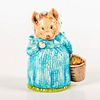 Aunt Pettitoes - Unmarked - Beatrix Potter Figurine