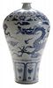 [Meiping]-Form blue and white Dragon Vase - 青花瓷龙纹梅瓶