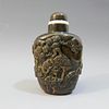 ANTIQUE CHINESE CARVED HORN SNUFF BOTTLE - 19TH CENTURY 中国古代犀角鼻烟壶，19世纪