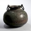 Large Bronze Handled Pot 铜制大水罐，高14.25英寸，印度