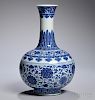 Blue and White Bottle Vase 蕉叶团花缠枝纹青花赏瓶，高14.5英寸，中国
