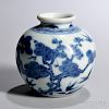 Blue and White Jarlet 松竹梅卷口青花石榴罐,高3.125英寸,直径3.125英寸,18世纪,中国