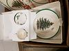 BX 14 BXD SPODE "CHRISTMAS TREE" BUFFET SETS- DINNER PLATE, CUP AND SAUCER