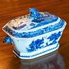 Chinese Export Blue and White Porcelain Tureen and Cover