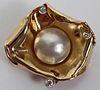 Mabe Pearl & Diamond Brooch, 14kt Yellow Gold, W 1.5" 23.3g