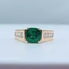 Breathtaking Emerald & Diamond 18kt Ring