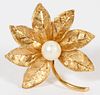 14KT GOLD AND PEARL LEAFY PIN