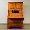 Queen Anne Tiger Maple Desk/Bookcase, New England, 18th century, ht. 63, wd. 35 3/4, dp. 19 in.