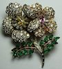 JEWELRY. Floral Form Brooch Inlaid with Diamonds,
