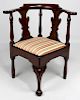 NEW ENGLAND QUEEN ANNE MAHOGANY CORNER CHAIR