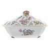 Chinese Export Famille Rose covered vegetable dish