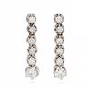 Diamonds long earrings, mid 20th Century  Pendientes largos de diamantes, de mediados del siglo XX