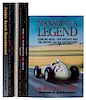 Pebble Beach Concours d'Elegance.a) Edwards, Robert. Managinga Legend. USA: Haynes, 1997. 4o., 368 p. Encuaderna...