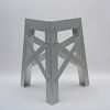 Atribuido a Philippe Starck. Banco. Estructura de aluminio. Diseño triangular.