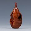AMBER PEBBLE FORM SNUFF BOTTLE, QING